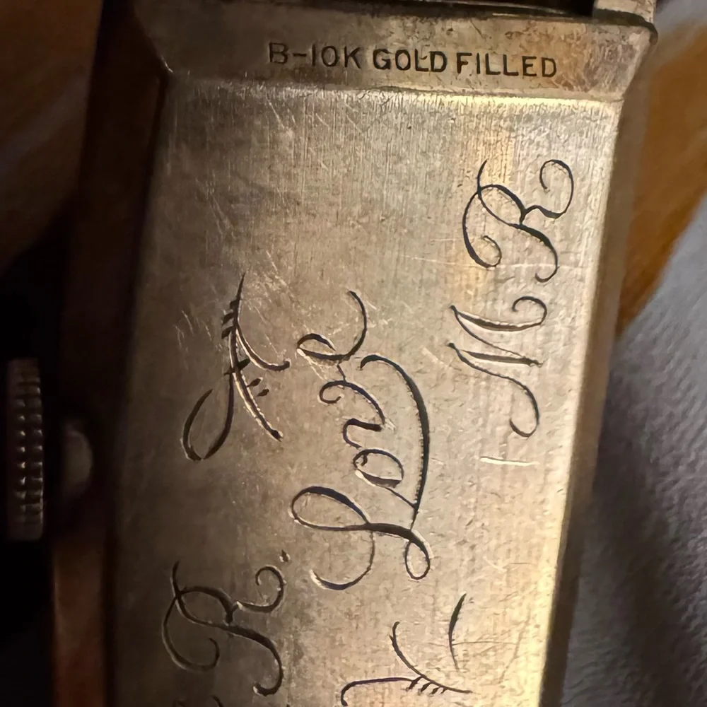 Bulova vintage Gold Watch gold filled